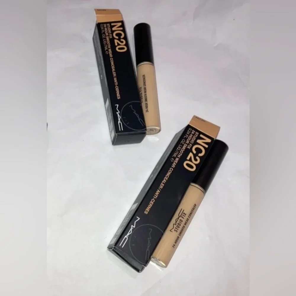 2 x Mac studio concealer NC20
